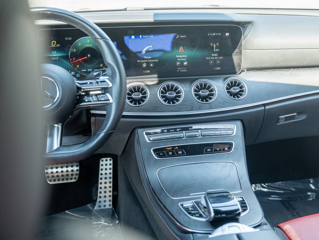 Used 2022 Mercedes-Benz E 450 4MATIC Cabriolet image 21
