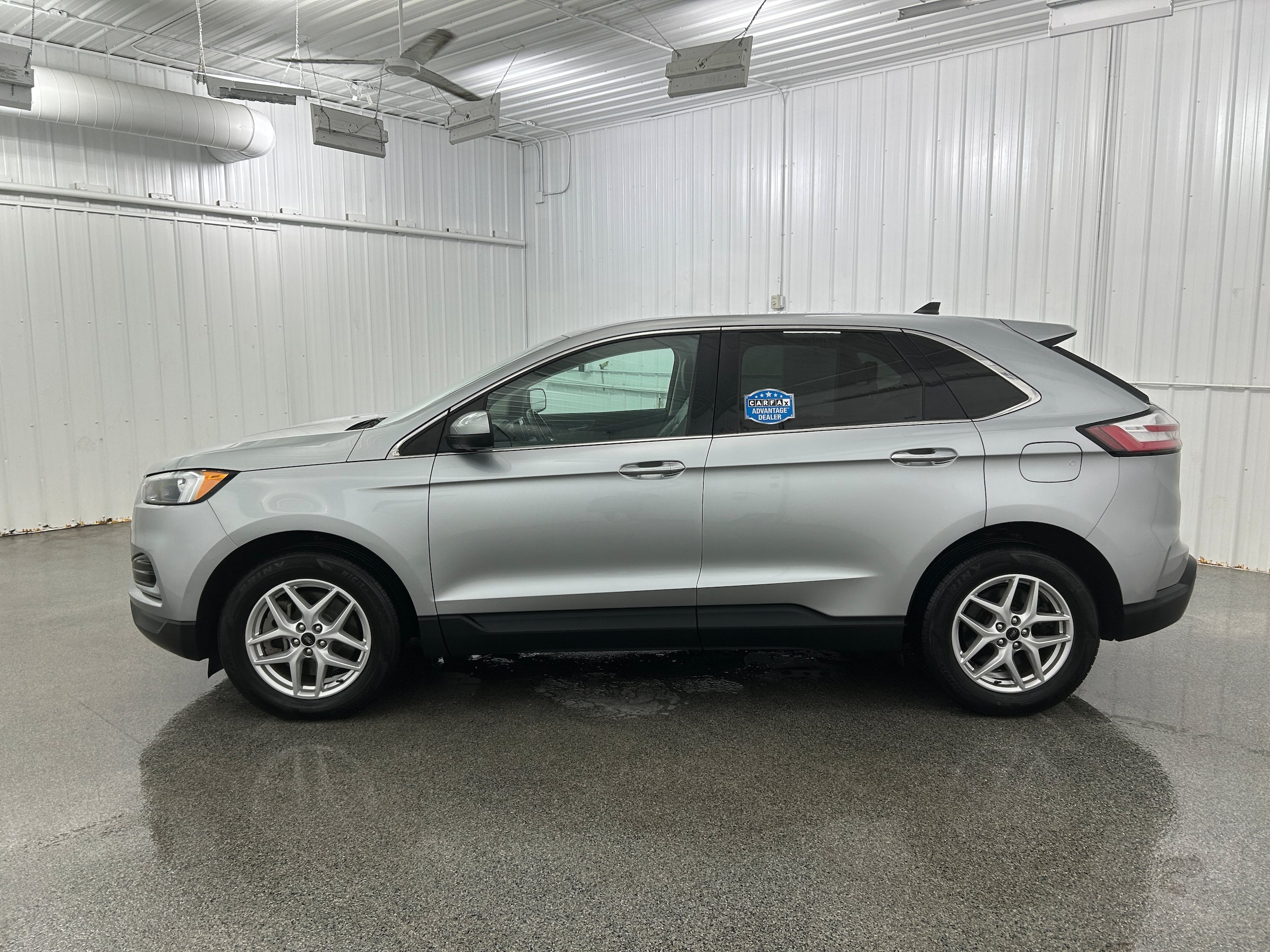 Used 2023 Ford Edge SEL AWD/4WD image 19