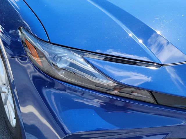Used 2025 Toyota Camry LE w/ Convenience Package FWD image 8