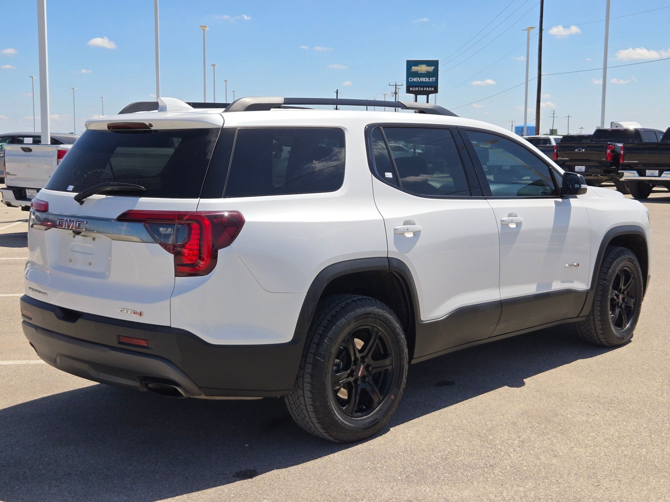 Certified 2021 GMC Acadia AT4 w/ LPO, Floor Liner Package AWD/4WD image 3