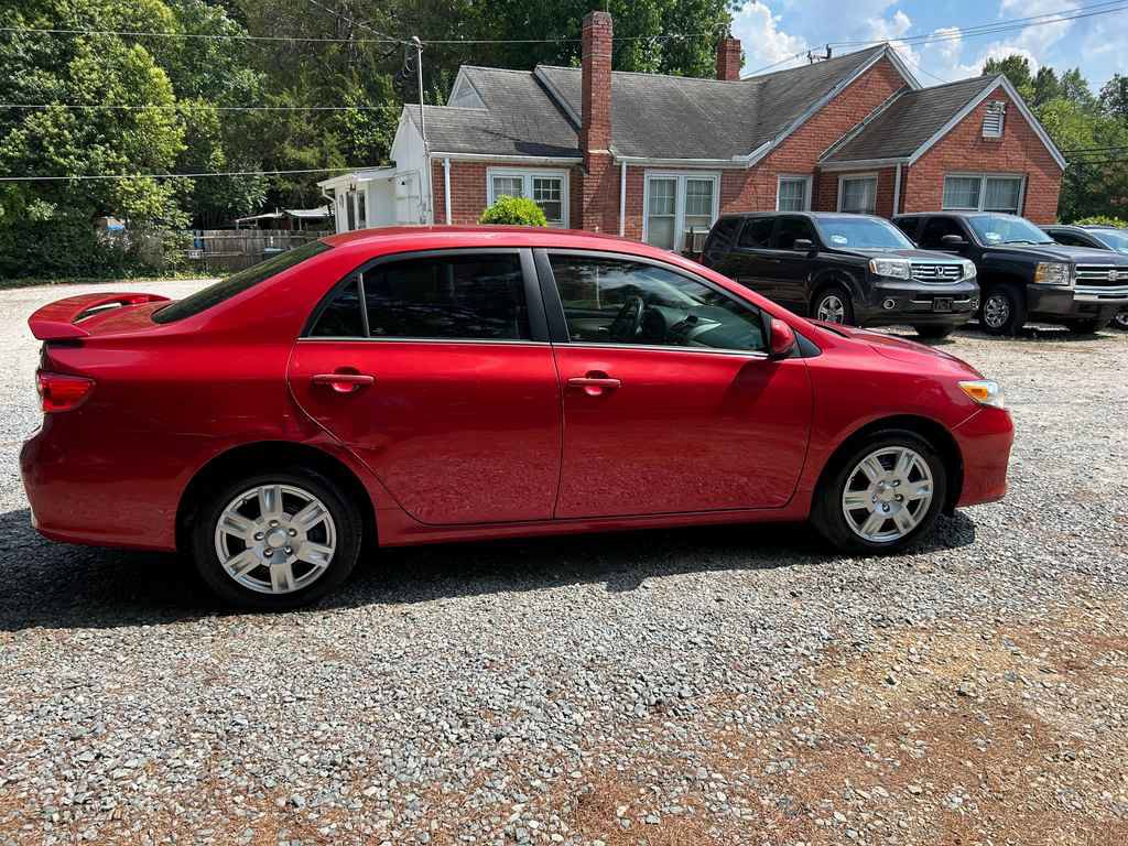 Used 2012 Toyota Corolla LE FWD image 20