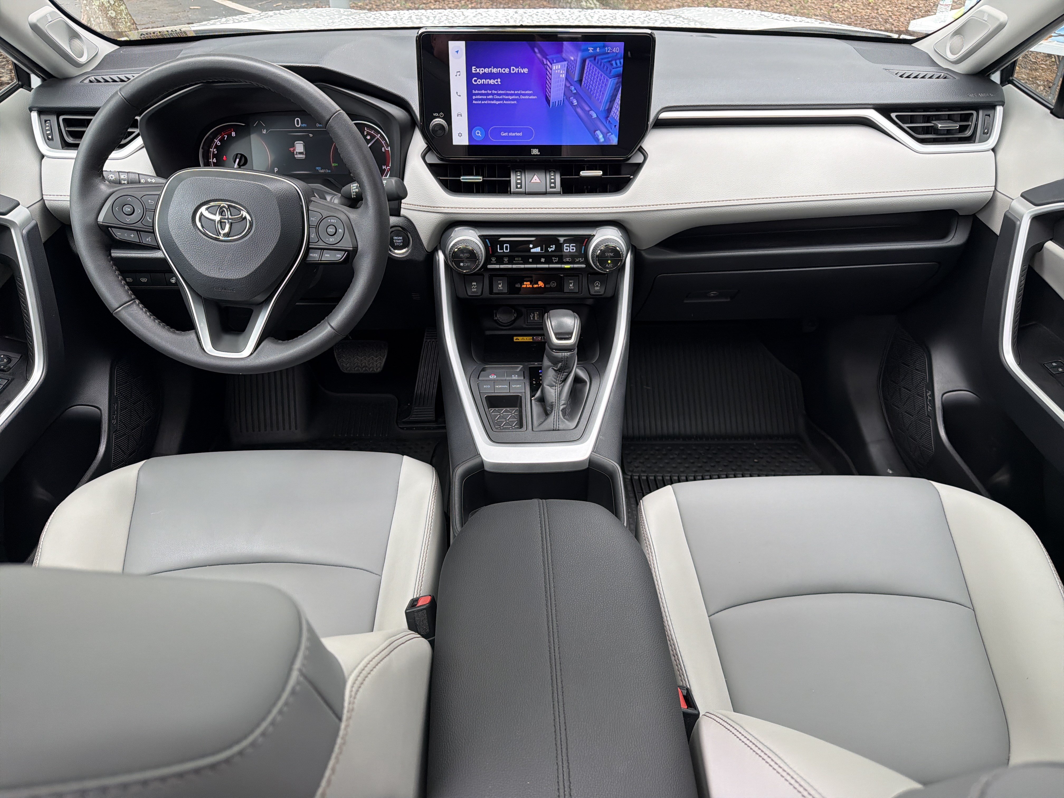 Used 2025 Toyota RAV4 XLE Premium w/ Weather Package FWD image 32