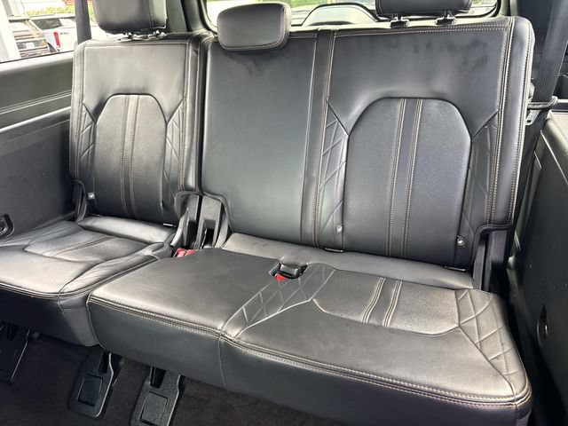 Used 2023 Ford Expedition Max Platinum RWD image 16