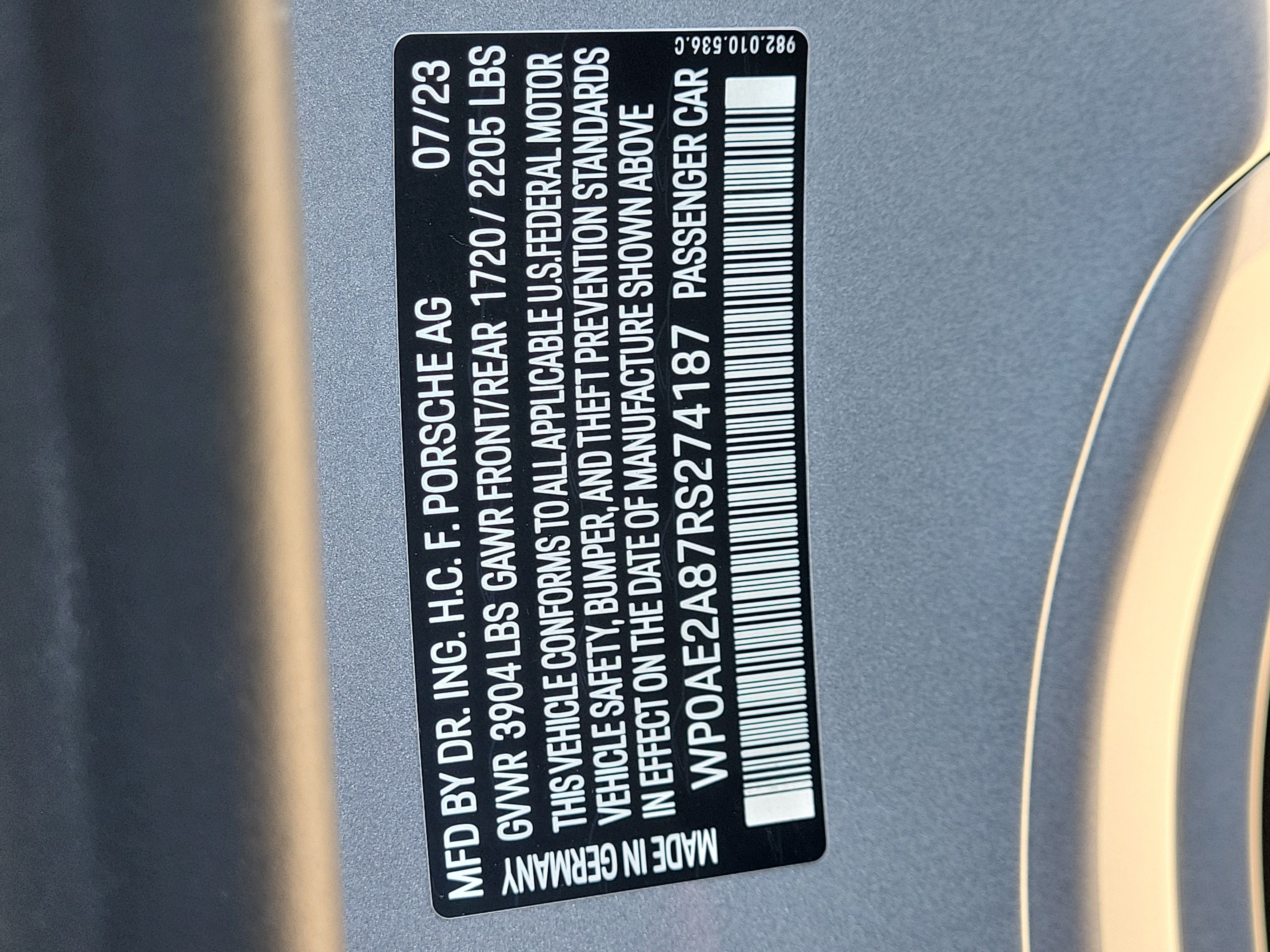 Certified 2024 Porsche 718 Cayman GT4 RS RWD image 38