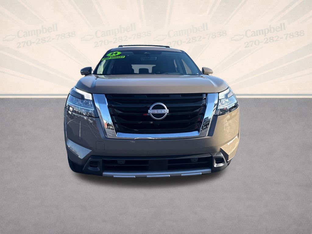 Used 2024 Nissan Pathfinder Platinum w/ Cargo Package image 9