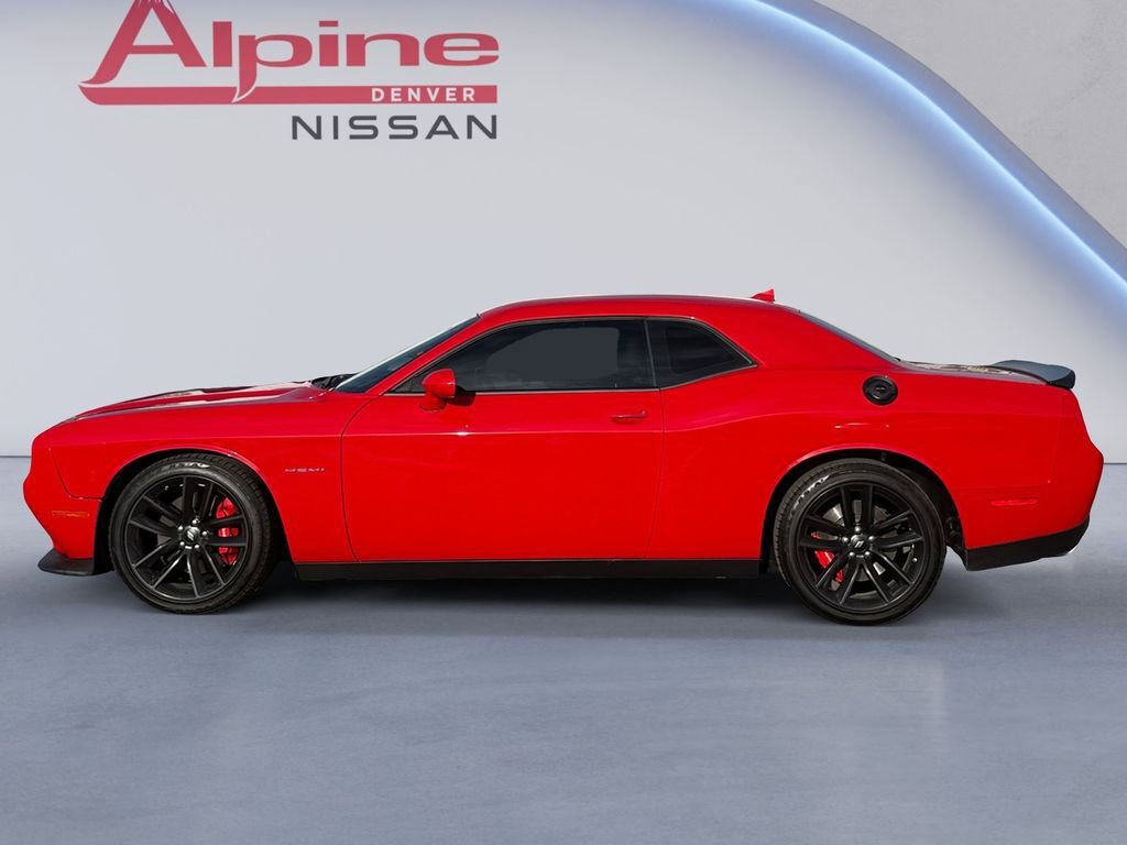 Used 2022 Dodge Challenger R/T w/ Plus Package image 2