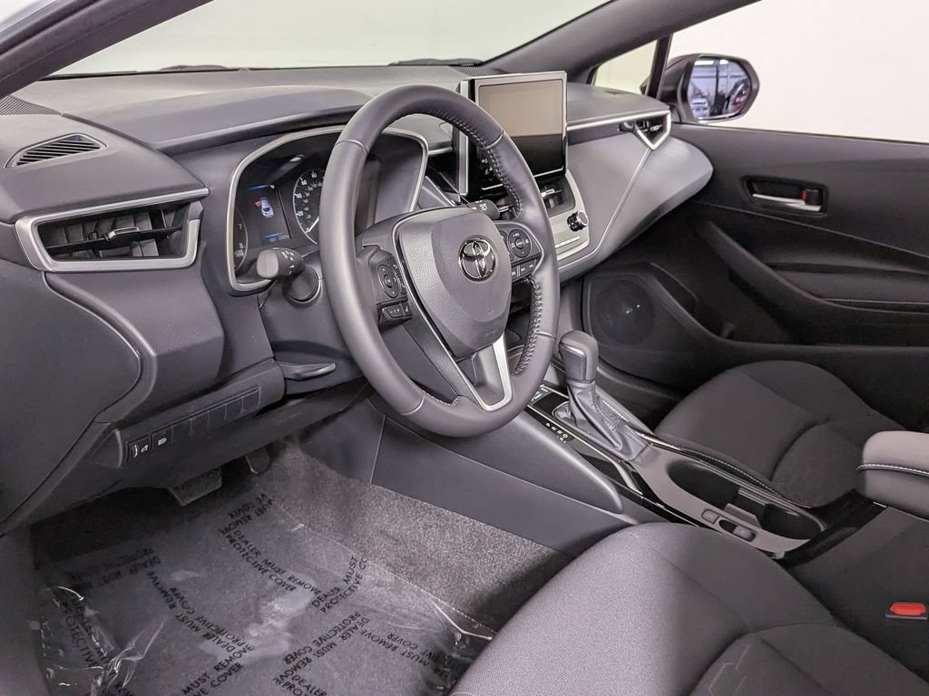 Used 2026 Toyota Corolla SE FWD image 17