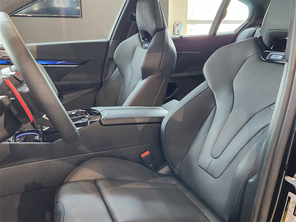 New 2026 BMW M5 w/ Executive Package image 10