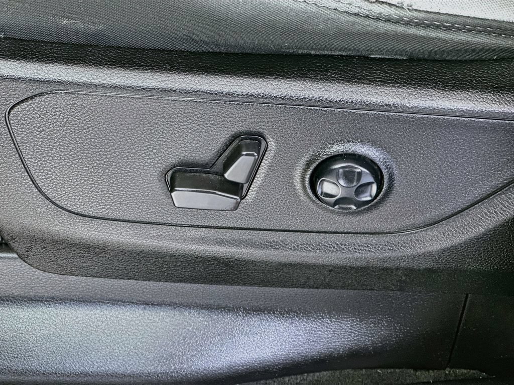 Used 2021 RAM 1500 Big Horn AWD/4WD image 21