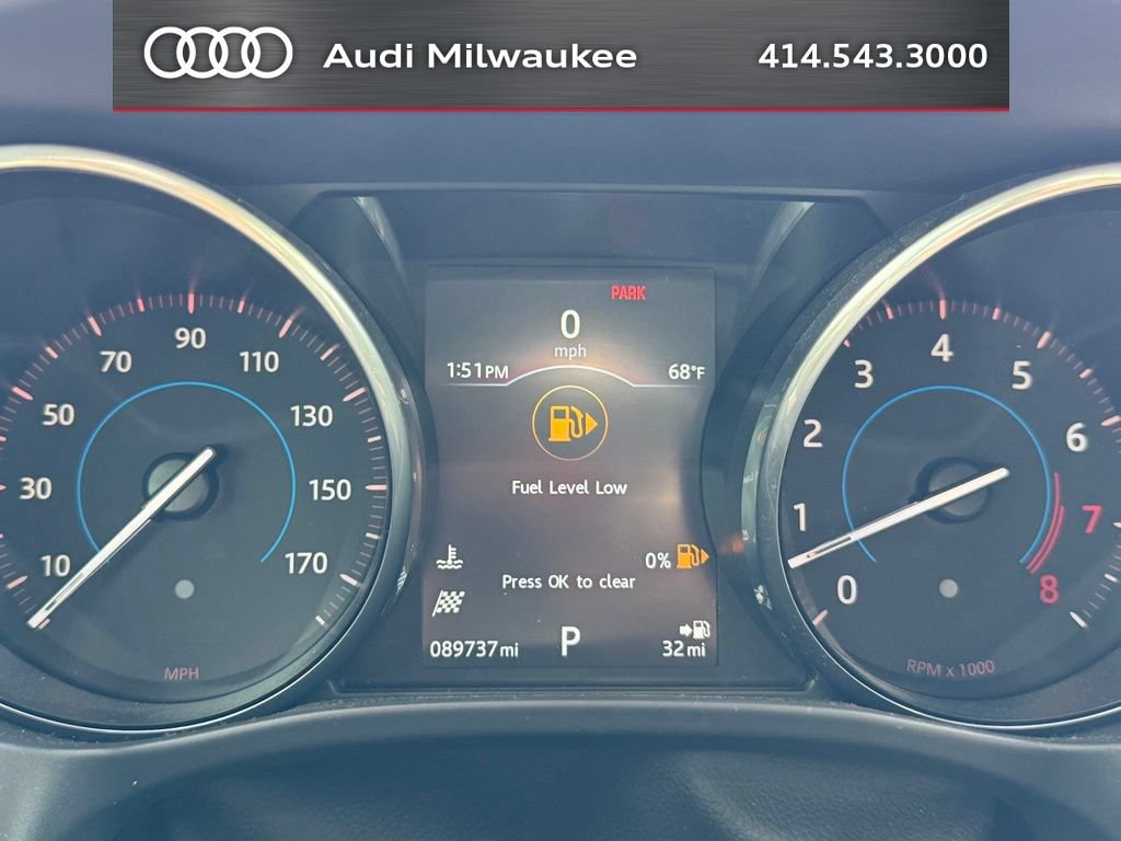 Used 2017 Jaguar F-PACE Prestige AWD/4WD image 15