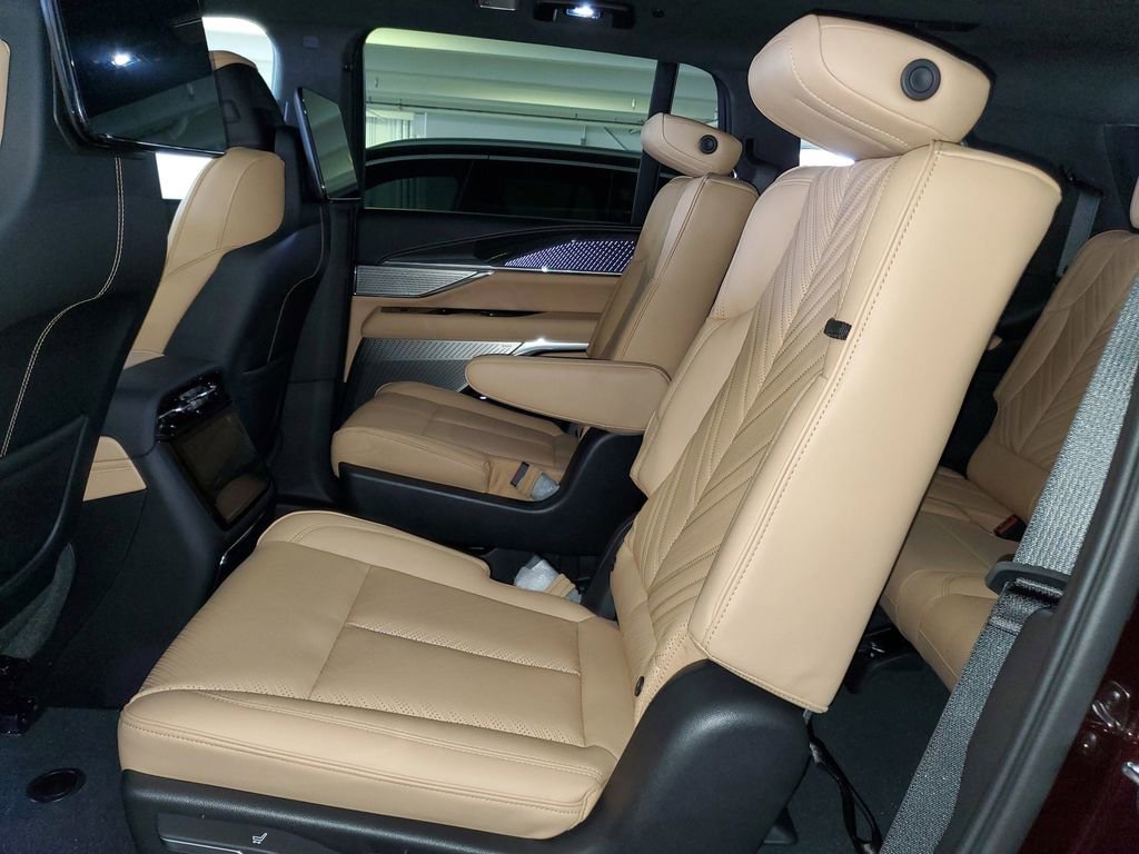 New 2026 Cadillac Escalade IQ Luxury 2 image 12
