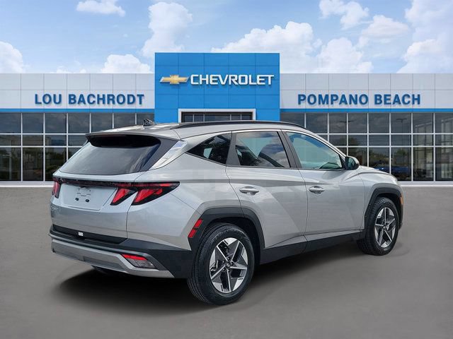 Used 2025 Hyundai Tucson SEL FWD image 3