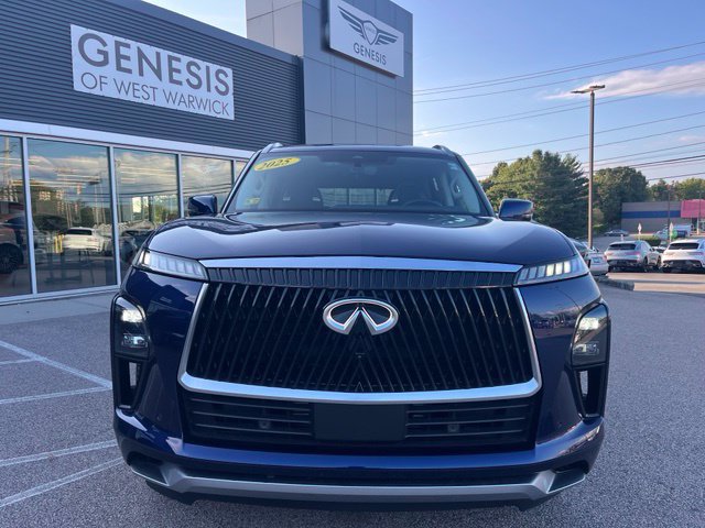 Used 2025 INFINITI QX80 Sensory AWD/4WD image 19