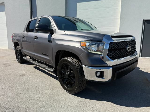 Used 2021 Toyota Tundra SR5 w/ SR5 Upgrade Package AWD/4WD image 11