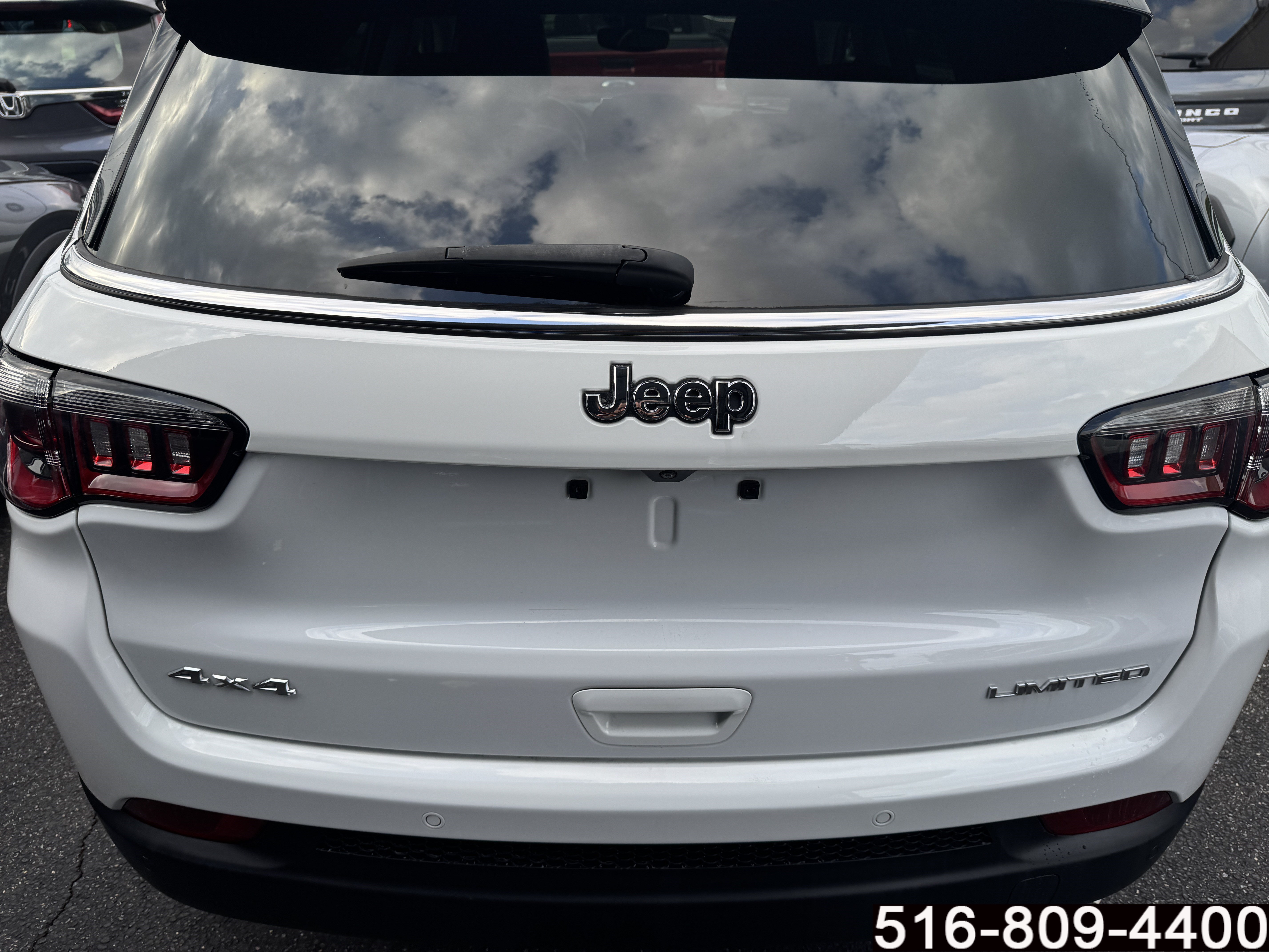 Used 2022 Jeep Compass Limited AWD/4WD image 37