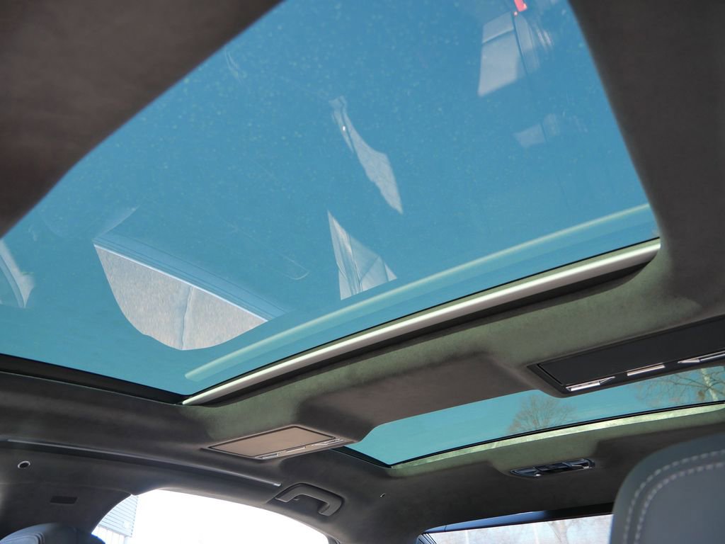 Used 2023 Audi S8 w/ S8 Comfort Plus Package image 49