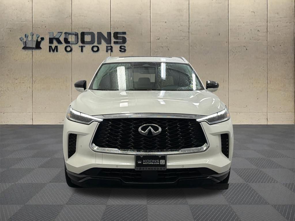 Used 2024 INFINITI QX60 Luxe image 3