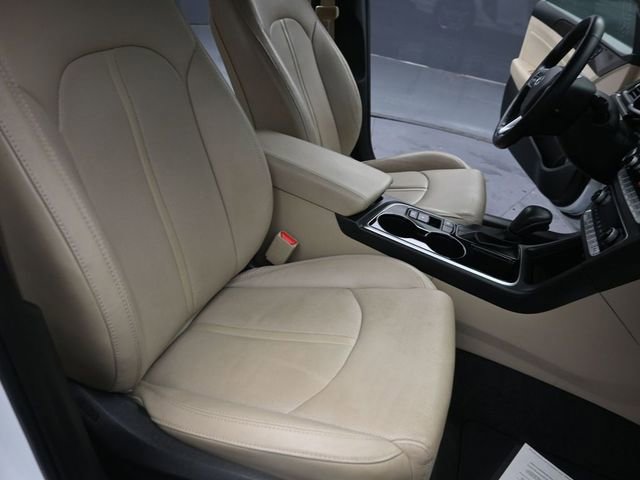 Used 2018 Hyundai Sonata Limited image 29