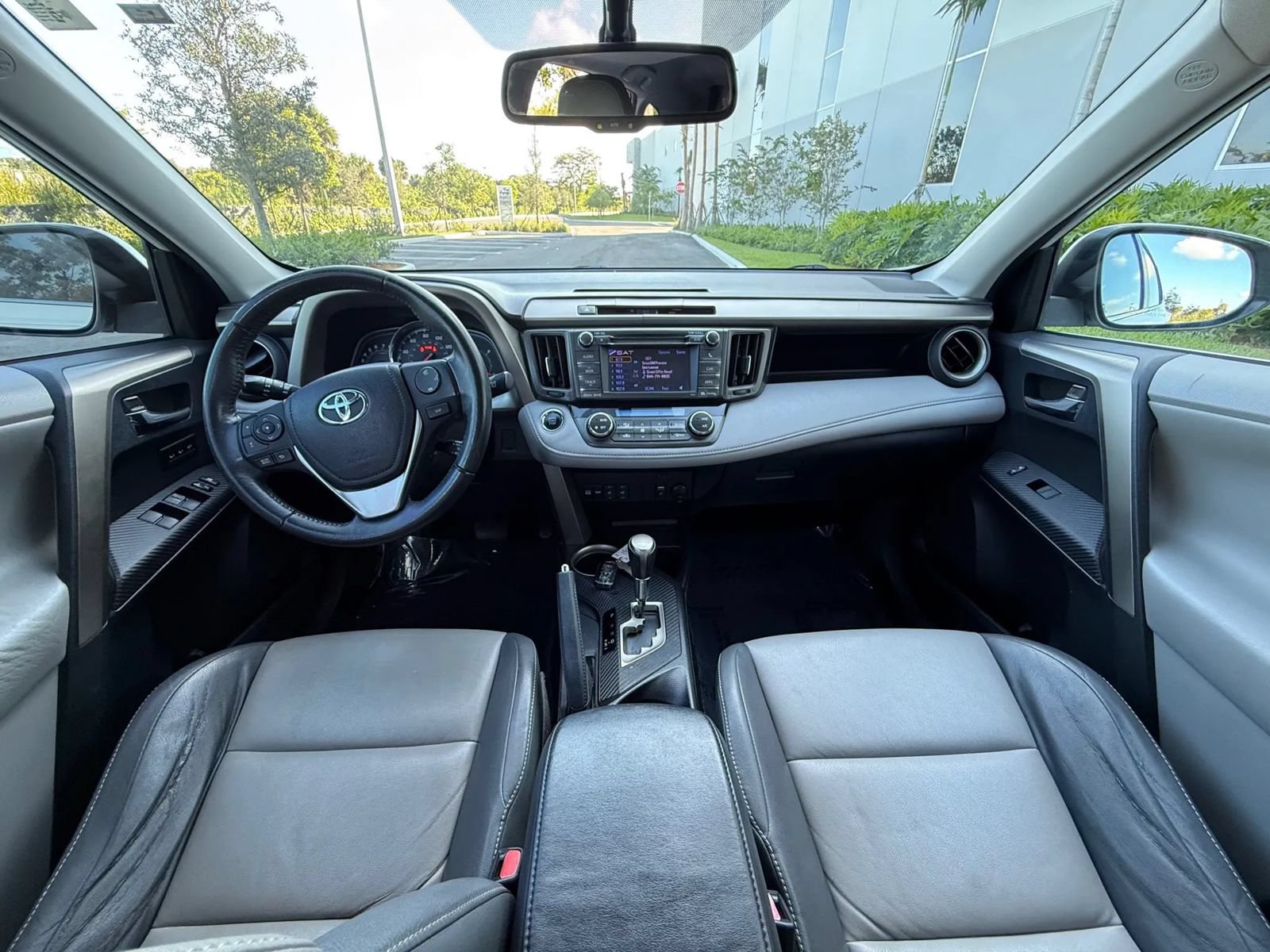 Used 2013 Toyota RAV4 Limited FWD image 7