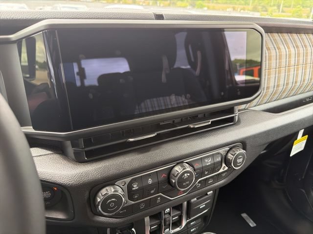 New 2026 Jeep Gladiator Mojave AWD/4WD image 16