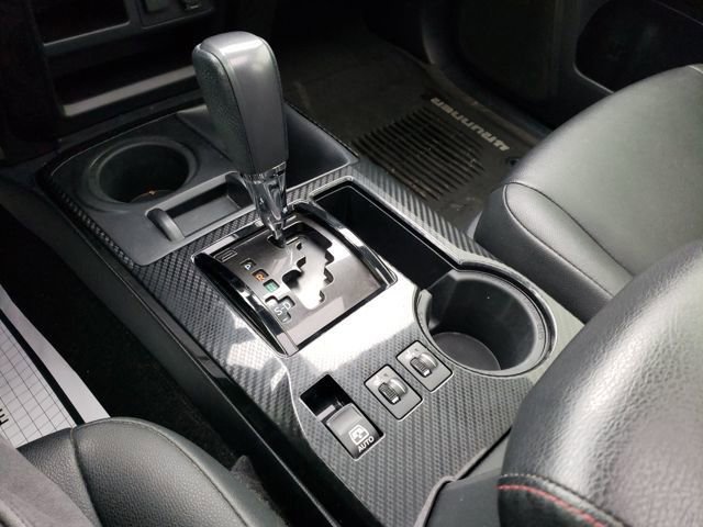 Used 2020 Toyota 4Runner Venture w/ Moonroof Package image 28