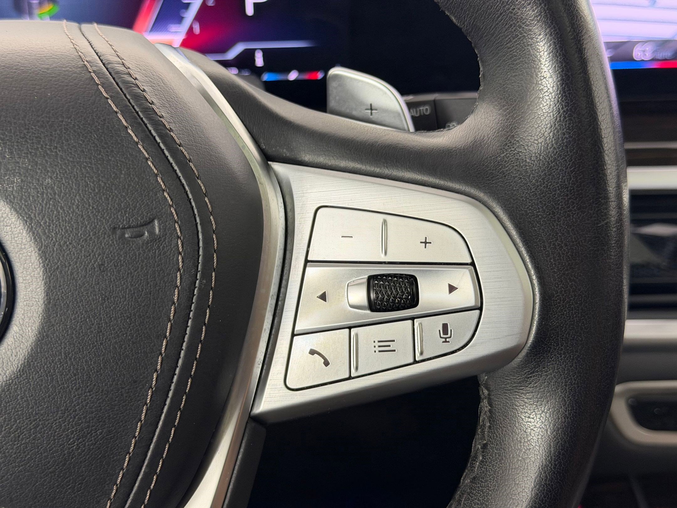 Used 2023 BMW X7 xDrive40i w/ Premium Package image 26