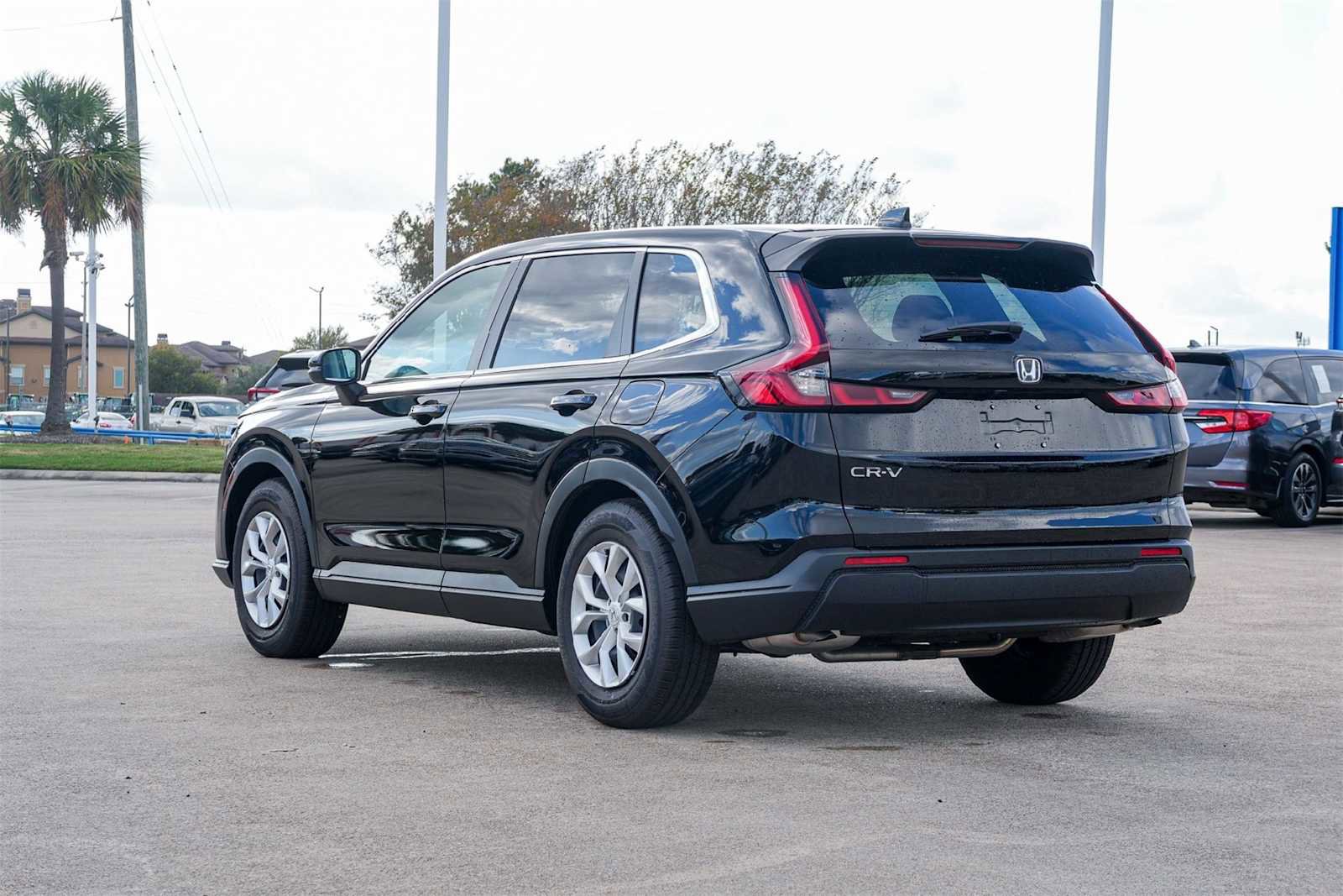 Used 2026 Honda CR-V LX image 4