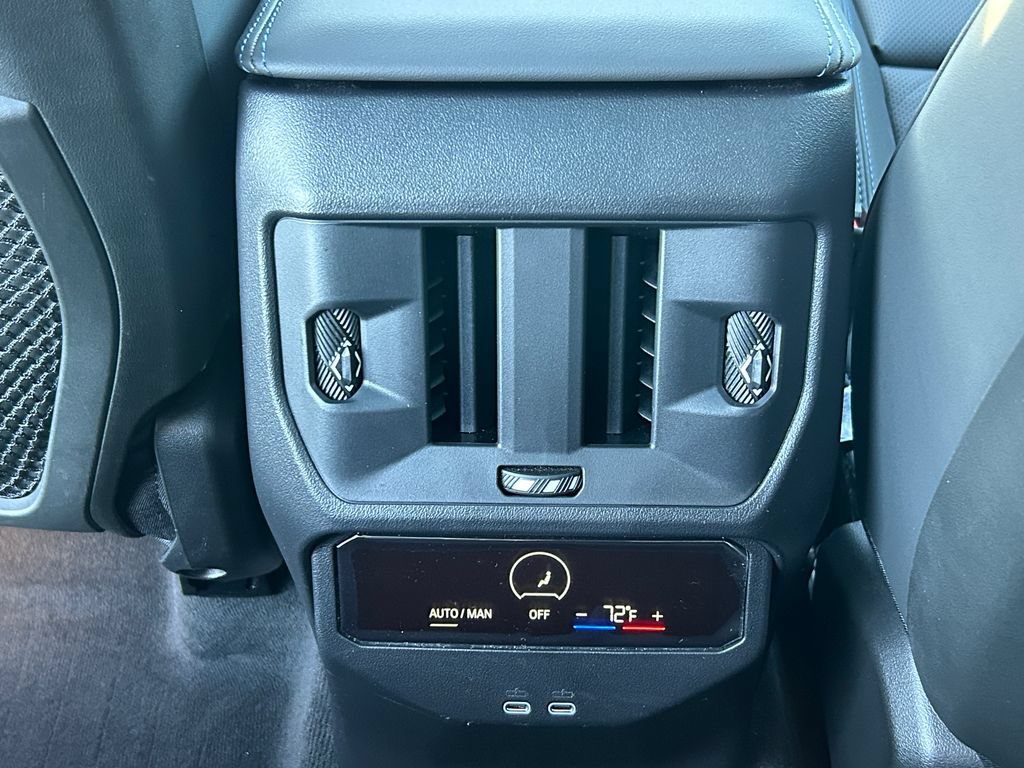 Used 2025 BMW X3 xDrive30i w/ Premium Package AWD/4WD image 32