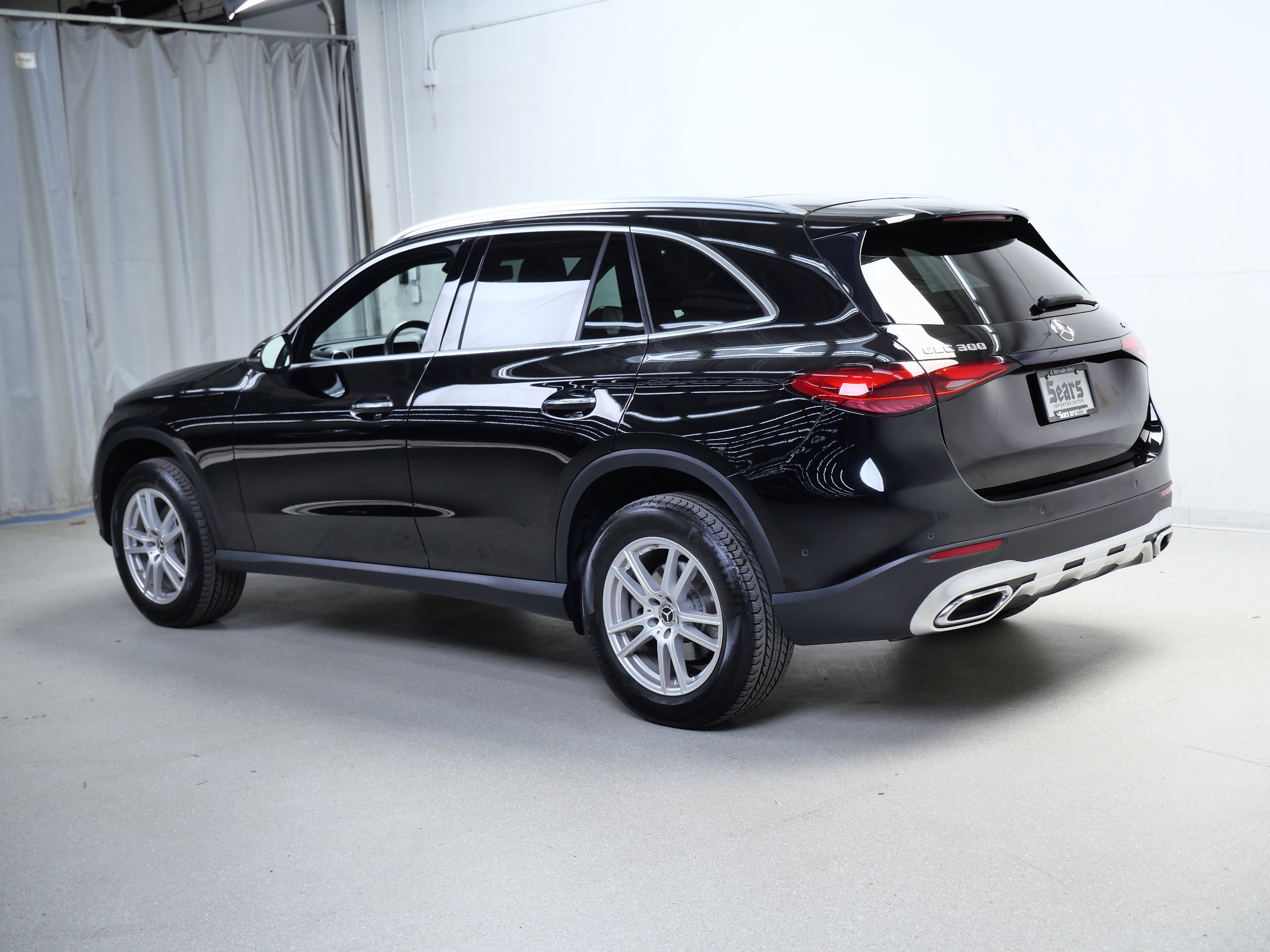 Certified 2023 Mercedes-Benz GLC 300 4MATIC image 11