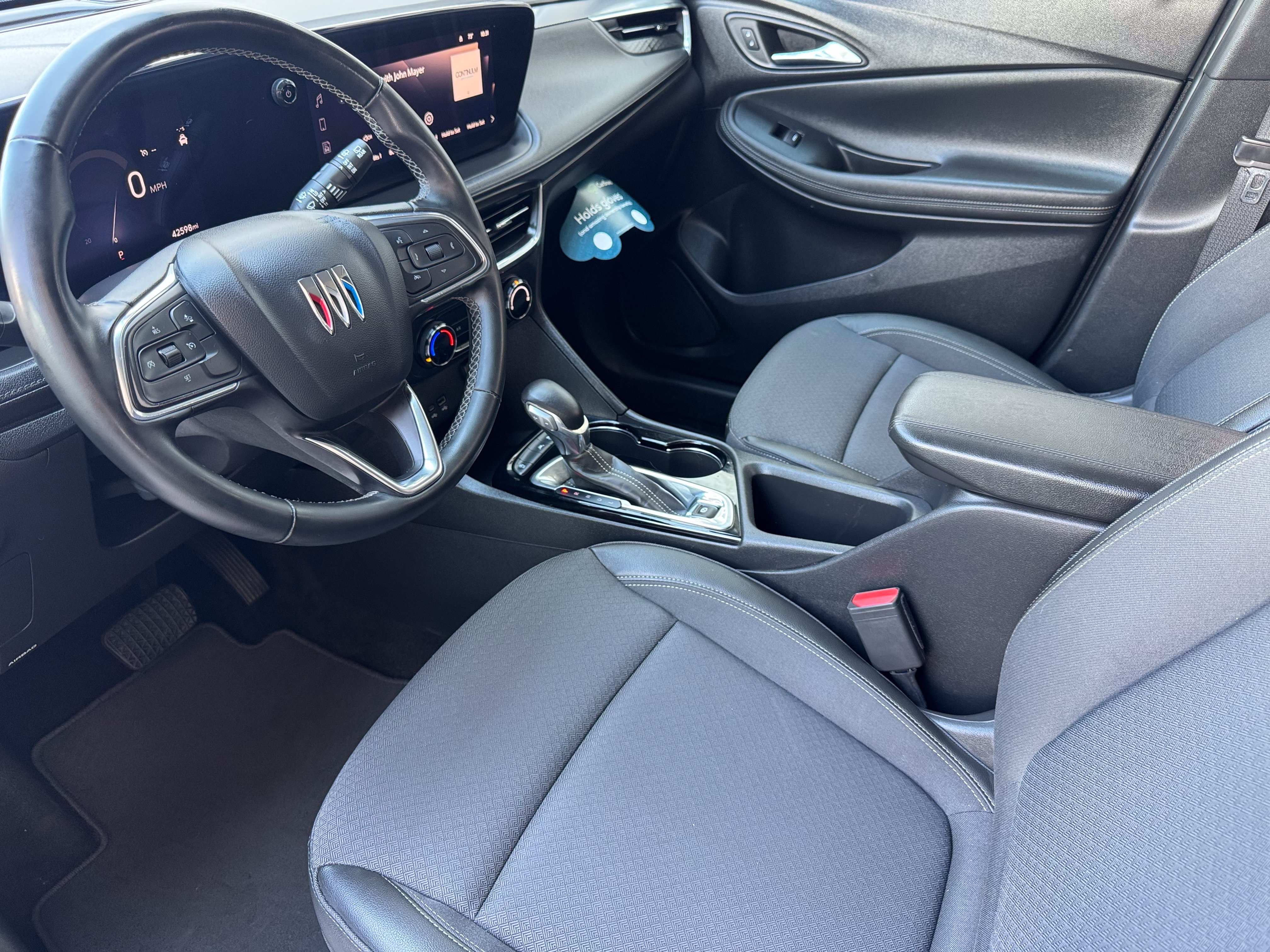 Used 2024 Buick Encore GX Preferred FWD image 9