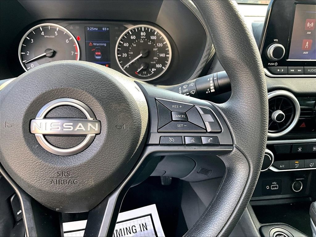 Used 2025 Nissan Sentra S FWD image 9