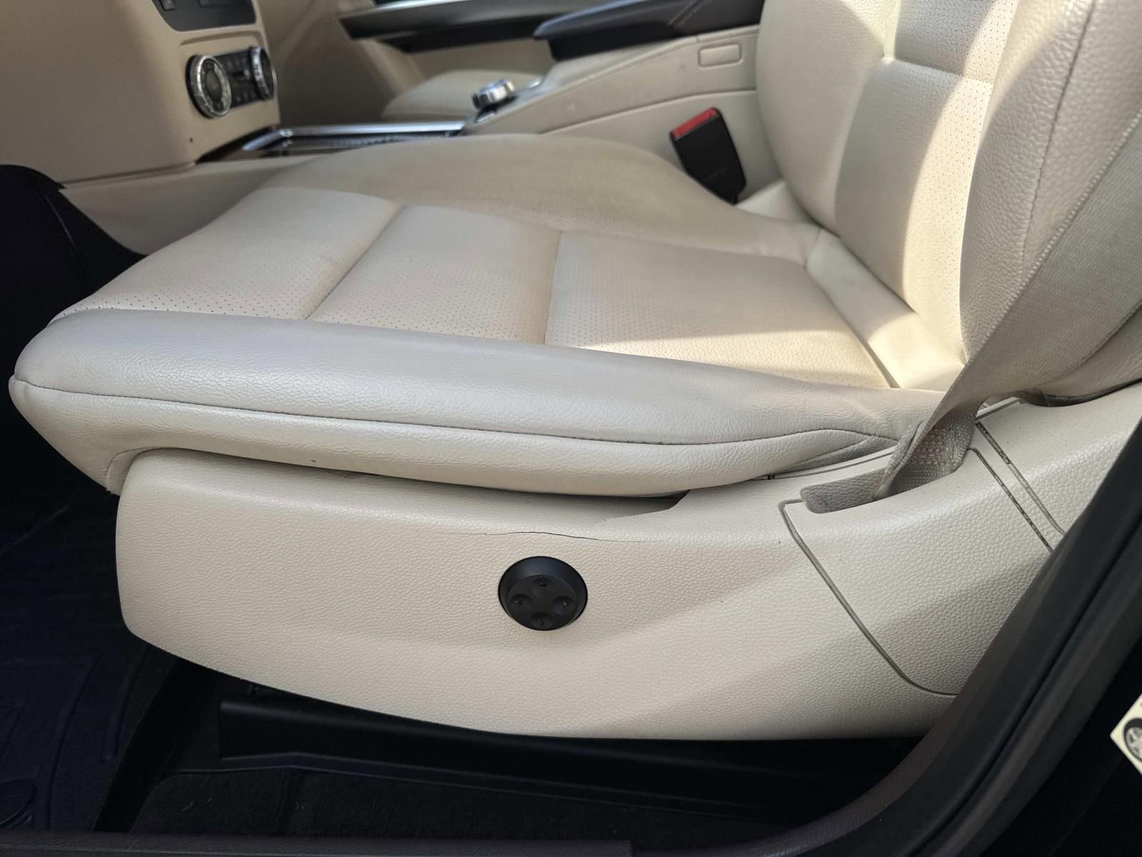 Used 2013 Mercedes-Benz GLK 350 4MATIC image 17