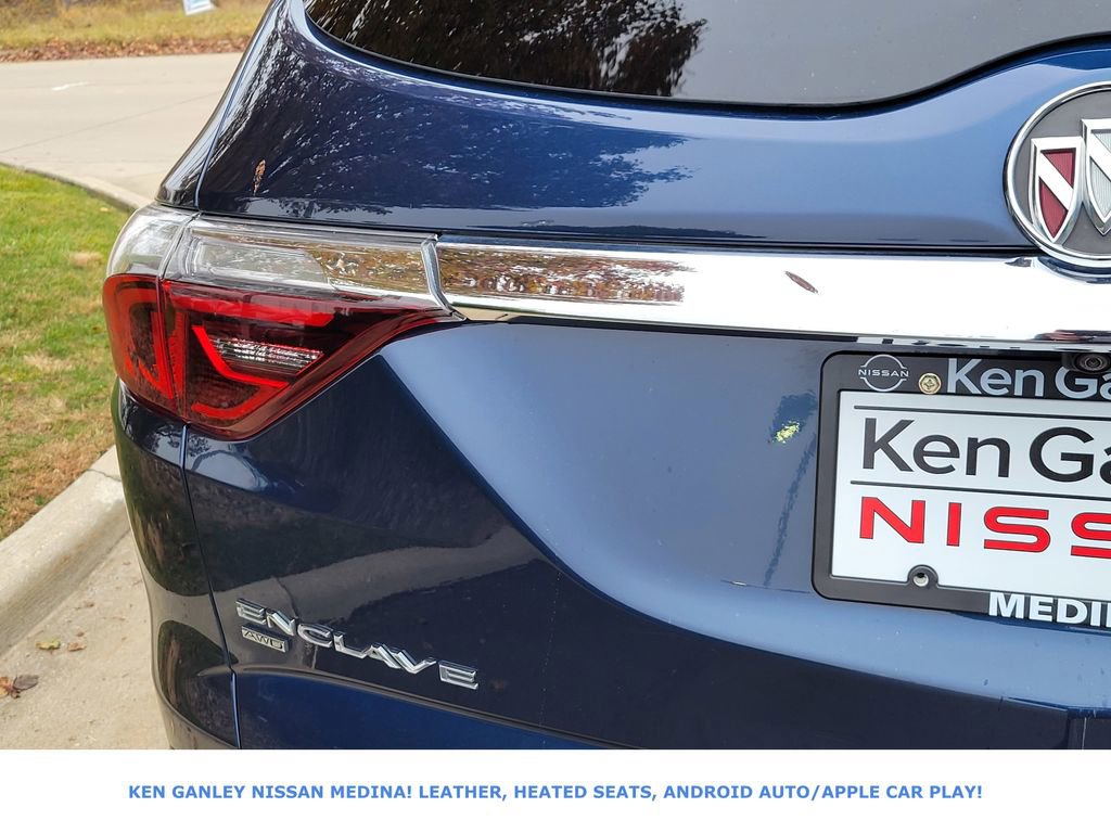 Used 2023 Buick Enclave Essence image 16