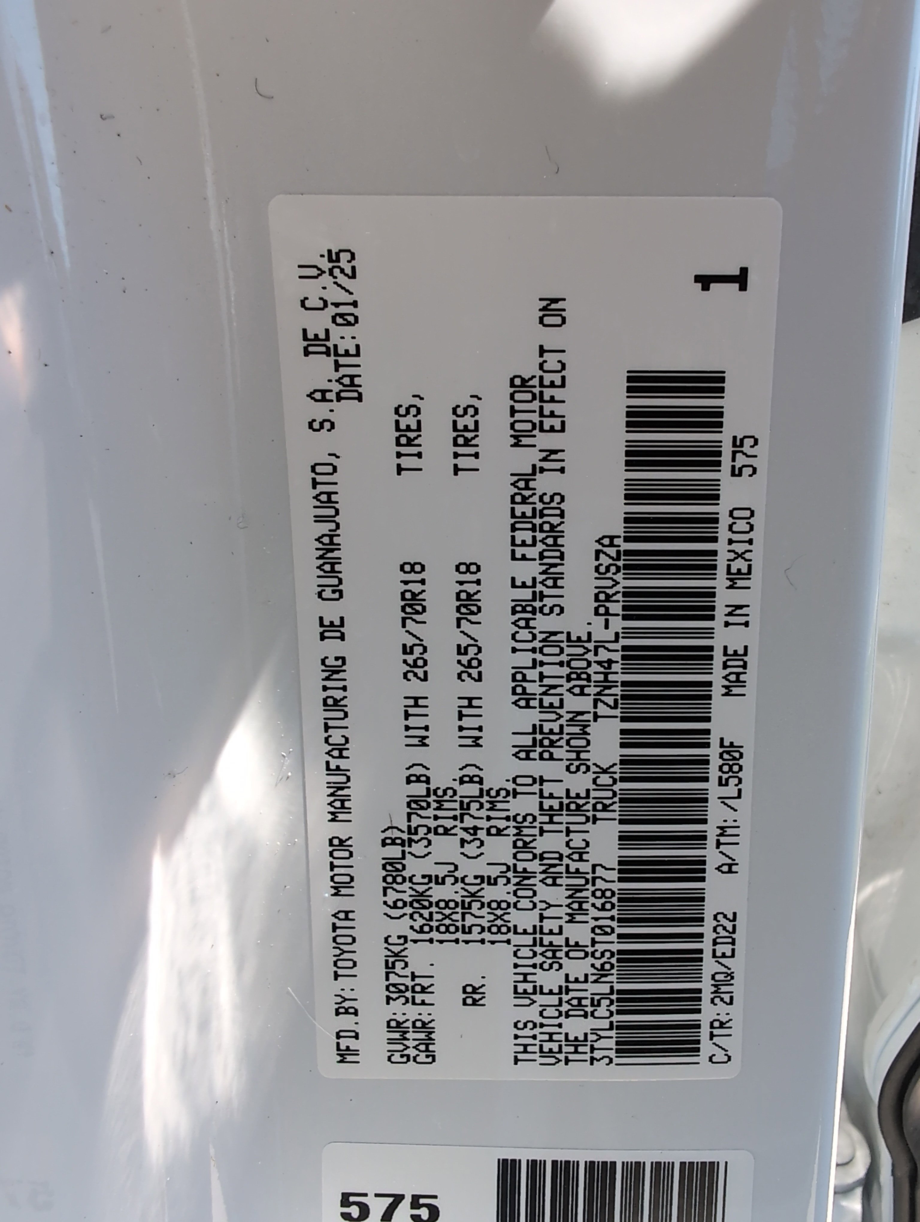 Certified 2025 Toyota Tacoma TRD Pro w/ Tow Tech Package AWD/4WD image 32