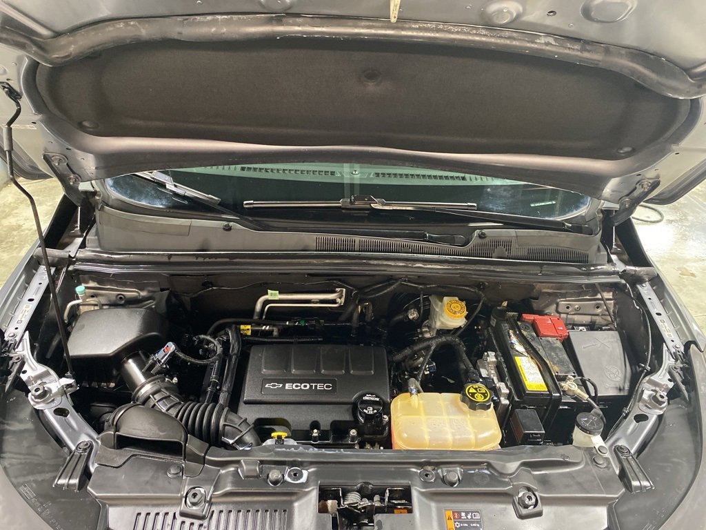 Certified 2020 Chevrolet Trax LT w/ LT Convenience Package image 10