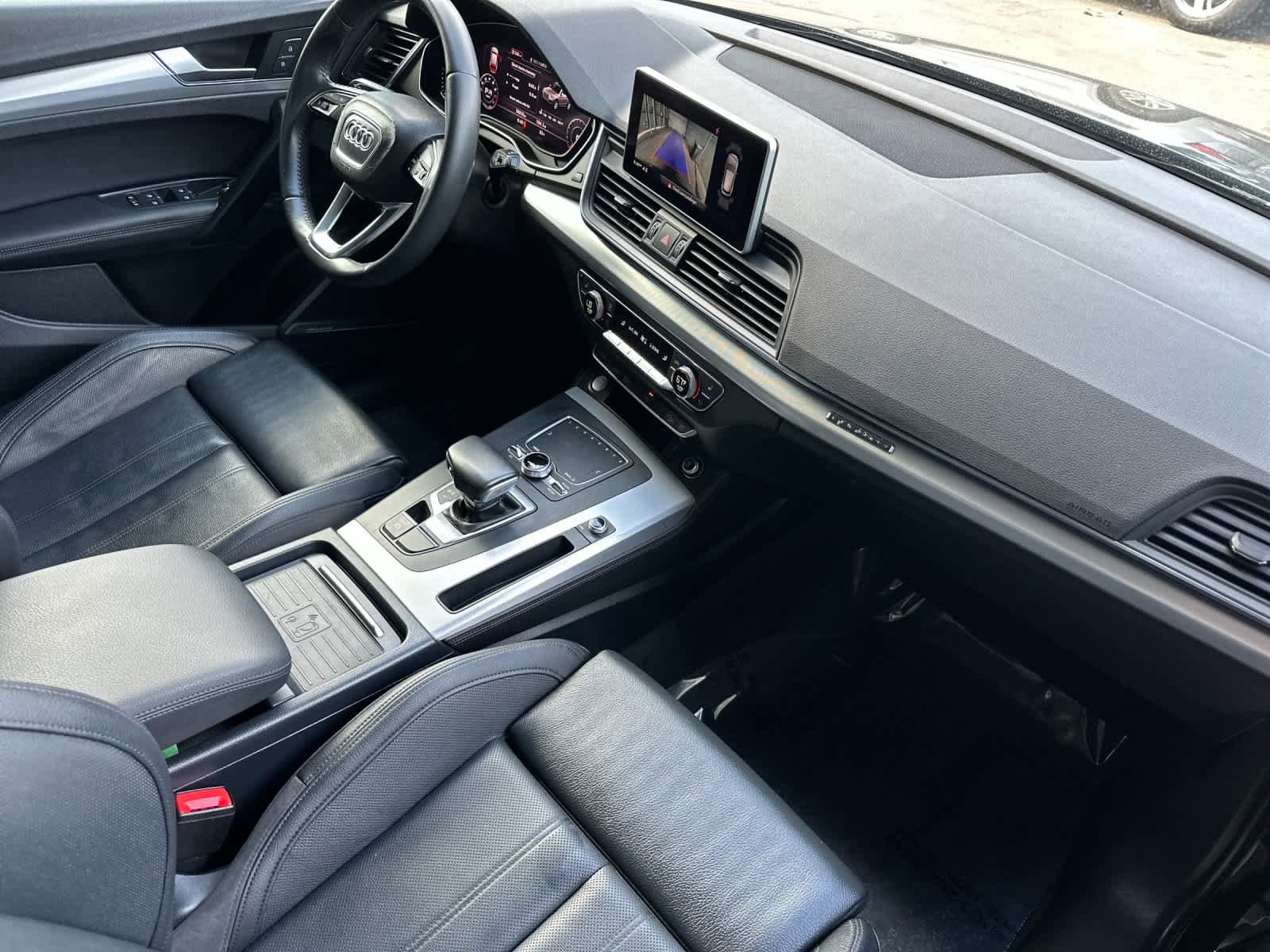 Used 2019 Audi Q5 2.0T Premium Plus w/ Premium Plus Package AWD/4WD image 16