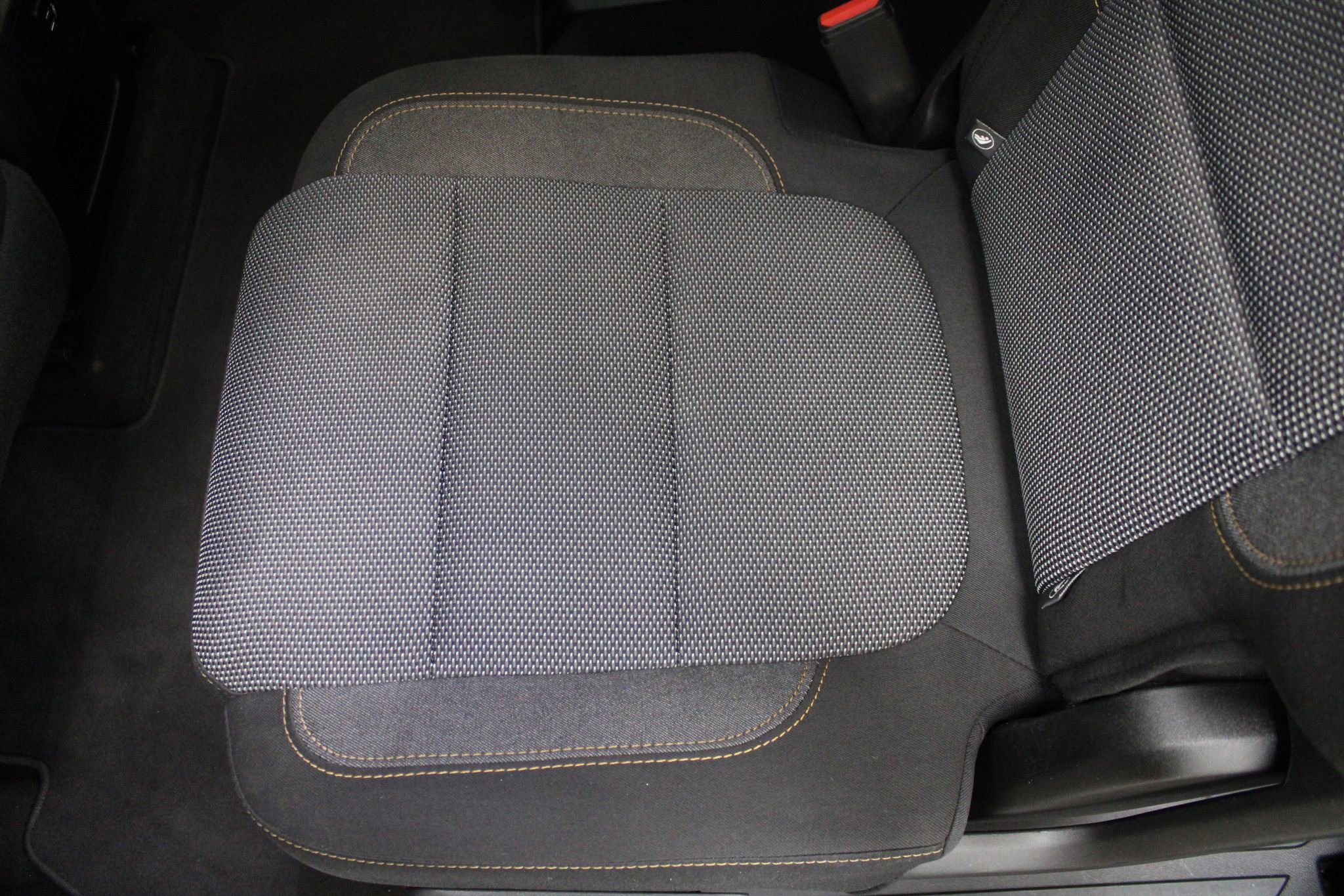 Used 2018 Chevrolet Traverse LT AWD/4WD image 21