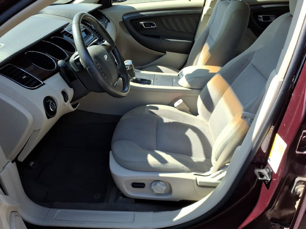 Used 2011 Ford Taurus SEL w/ 201A Rapid Spec Order Code FWD image 17
