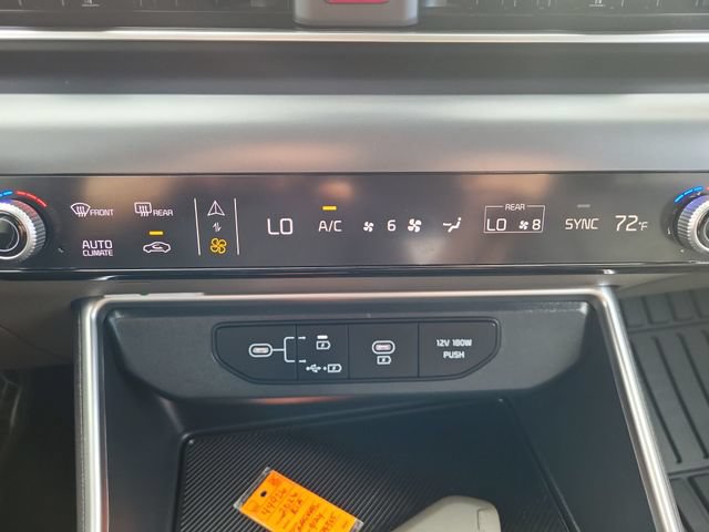 Certified 2026 Kia Carnival FWD image 25