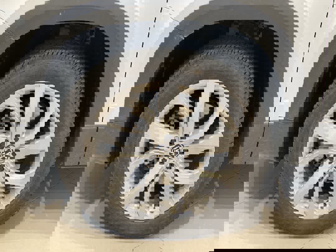 Used 2023 Volkswagen Taos S image 13