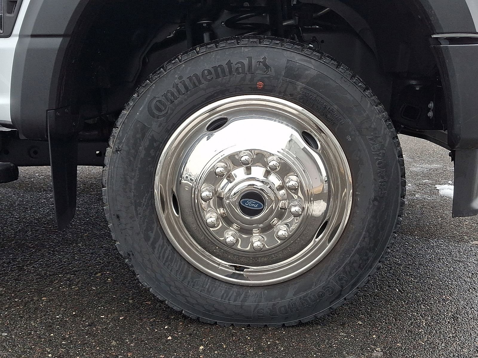 New 2025 Ford F550 XL image 9