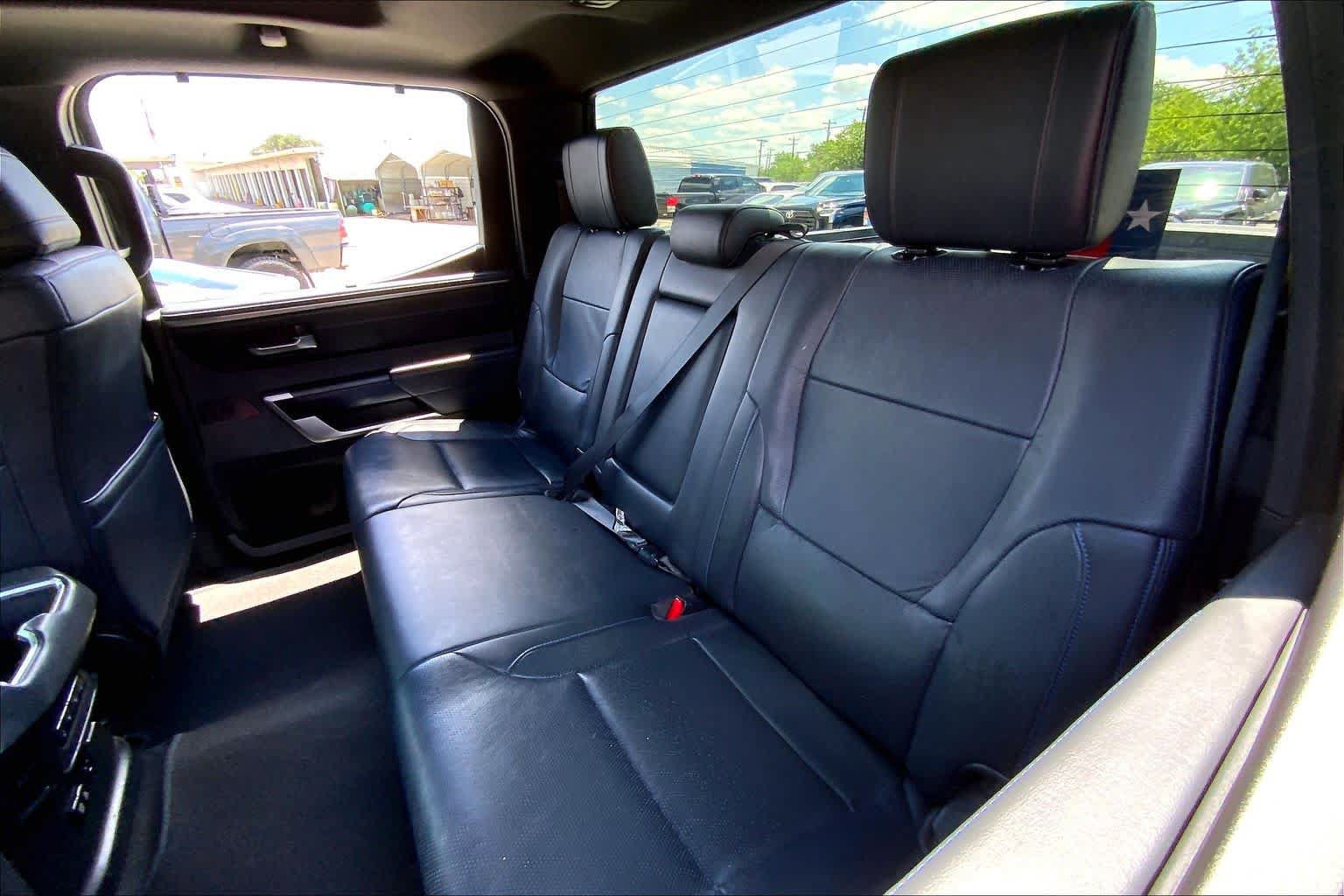Used 2025 Toyota Tundra Platinum w/ TRD Off-Road Package AWD/4WD image 20