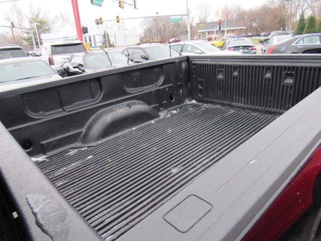 Used 2018 Chevrolet Silverado 1500 LT image 28