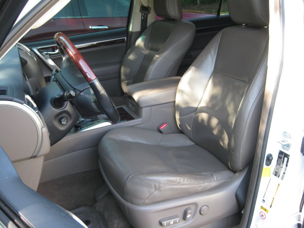 Used 2014 Lexus GX 460 w/ Premium Package AWD/4WD image 14