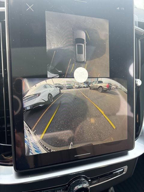 New 2026 Volvo XC90 T8 Plus w/ Protection Package Premier AWD/4WD image 35