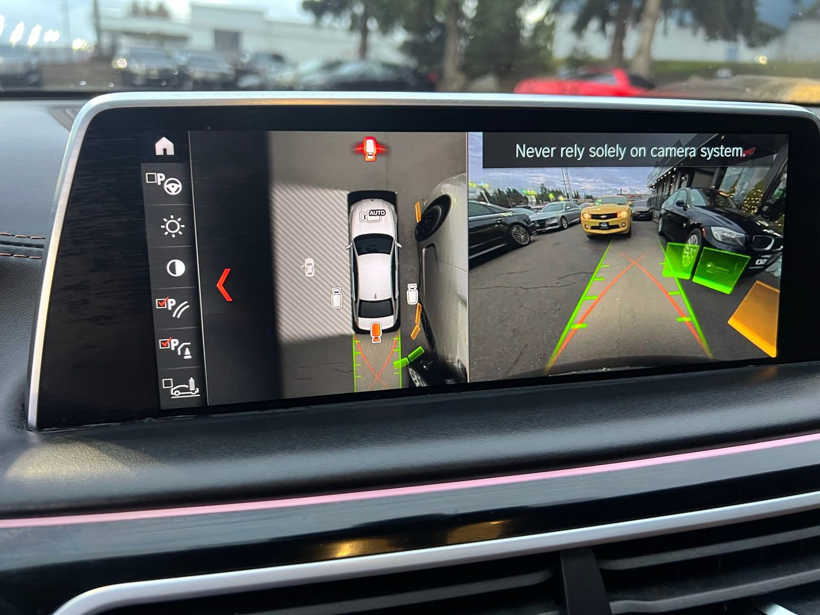 Used 2018 BMW 750i image 41