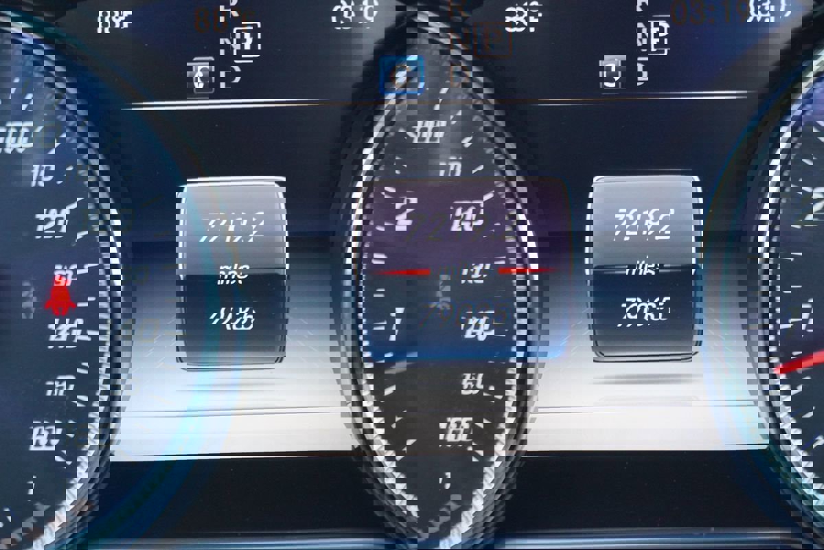 Used 2017 Mercedes-Benz E 300 image 31