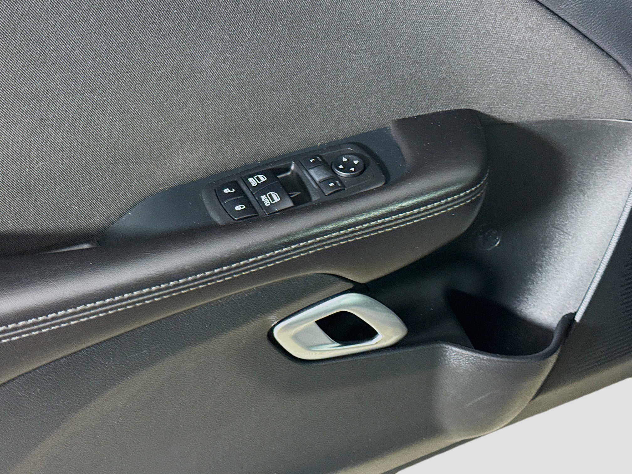 Used 2018 Dodge Challenger R/T w/ Blacktop Package RWD image 24