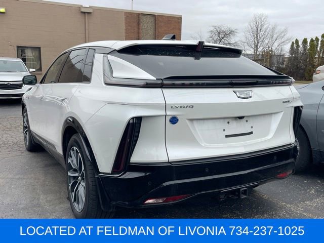 Used 2024 Cadillac Lyriq Sport image 2