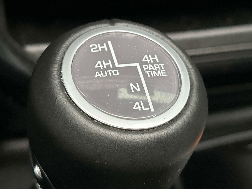 Used 2024 Jeep Wrangler High Altitude AWD/4WD image 36